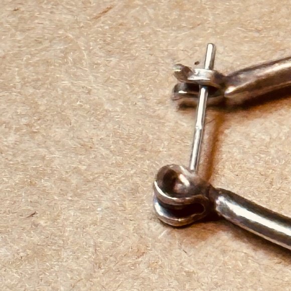 925 Sterling Silver Oval Hoop Earrings Top Bar Snap EUC - Picture 4 of 13